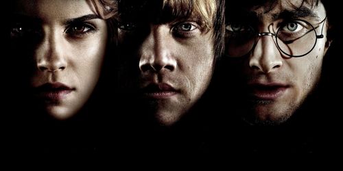 EZ Movie ดูหนังฟรี ไม่มีโฆษณา ภาพโลโก้ Harry Potter And The Deathly Hallows: Part 2 (2011) แฮร์รี่ พอตเตอร์กับเครื่องรางยมทูต ภาค 7.2